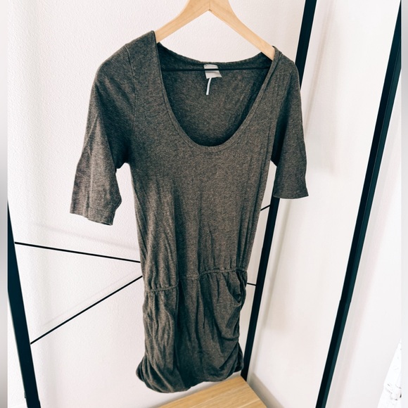 Bobi Dress - Picture 2 of 5